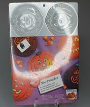 Wilton 6 Mini Pumpkins Pan Mold Halloween New(2105-1499)(1989)Vintage - $9.89