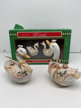 House Of Lloyd Christmas Around The World Victorian Swans Ornaments Porcelain - £18.33 GBP
