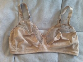 M&amp;S Marks &amp; Spencer non wired bra uk 34D  usa 34C  euro 75D  france 90D - £10.68 GBP