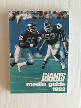 New York Giants 1992 Lawrence Taylor NFL Football Media Guide M3 - £5.22 GBP