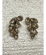 Vintage Designer Signed Weiss Clip On Earrings Clear Glass Rhinestone Je... - £15.56 GBP