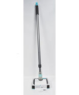 Casabella Flex Neck Tub N Tile Scrubber Aqua - $778.28 MXN