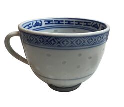 Chinese Rice Grain Rice Eye Blue White Dragon Tea Cup Replacement - $12.62