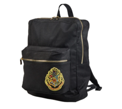 Universal Studios Wizarding World of Harry Potter Hogwarts Crest Backpack NWT - £63.79 GBP