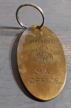 The Whitehouse Oval Office Brass Tag Keychain Vintage 1970s Keyring - £21.86 GBP