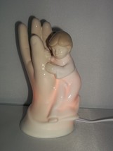 Gifts of Faith Porcelain PRAYING HANDS &amp; ANGEL Light Peach Light Up Figu... - $337.63 MXN
