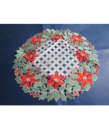 Christmas doily 15&quot; - $281.40 MXN