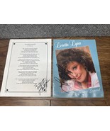 Loretta Lynn Autographed Booklet &amp; Lyrics Coal Miner‘s Daughter Patsy Music - $4,633.58 MXN
