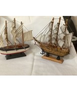 Sailing Ship Decor Wooden Set Of 2 - $355.84 MXN