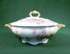 Limoges Antique Porcelain Soup Tureen ~ Wm. Guerin &amp; Co, Wildflowers Pattern - £109.66 GBP