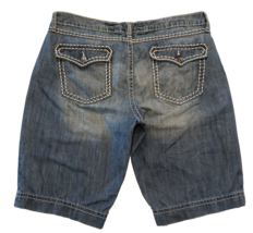 Wrangler Denim Shorts Womens 31 Rock 47 Bermuda Distressed Blue Jeans Cotton - £13.03 GBP