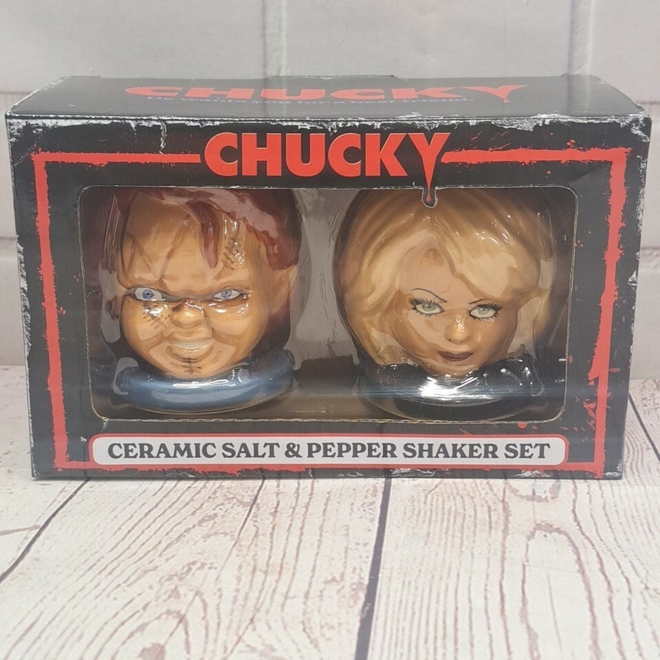 Child&#39;s Play Chucky and Tiffany Ceramic Salt and Pepper Shaker Set Hallo... - $21.84