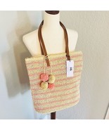 btb Los Angeles Lucy Tote, Straw Woven Pom Pom Vacation Beach Bag, Natur... - $1,824.42 MXN