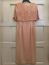 EUC Donna Morgan Peachy Beaded Dress Size 8 - £54.50 GBP