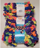 (3 Ct) Lion Brand Yarns:  Off The Hook Yarn, Peace Sign #7 Jumbo  3.5 oz... - $565.28 MXN