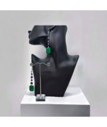 Malachite and amethyst long drop earrings  - $570.99 MXN