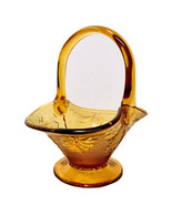 Vintage 1975 Tiara Indiana Sandwich Glass Golden Amber Basket Stamped - £28.73 GBP