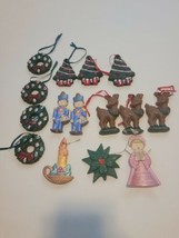 Ceramic Bisque lot Hand Painted 15 pieces ornaments Christmas Wreath Rei... - $12.37
