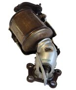 Nice Right Side Catalytic Converter With O2 Sensor 2018-21 Cadillac XT5 ... - $692.95