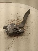 LEGACY    2012 Gas Accelerator Pedal 1139217 - $39.55
