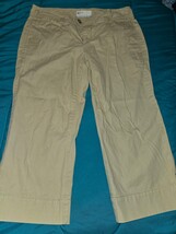 Gap Capri Pants Womens 6 Favorite Low Rise Straight Leg Cotton Casual (A) - $17.59