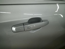 Door Handle Exterior Rear Body Color Fits 17-20 MALIBU 104386583 - £58.15 GBP