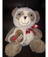Dan Dee Collector&#39;s Choice 9” Teddy Bear Brown &amp; Beige Holding Kiss Hear... - $11.23