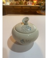 Vintage SUGAR BOWL WITH LID . Made In USA - $25.36 CAD