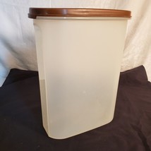 Vintage Retro Tupperware 1614-22 Modular Mates Container 9 3/4 Cup Brown... - $9.47