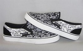 Maui &amp; Sons Black &amp; White Paisley Bandana Handkerchief Print Slip-on Shoes NWT - £37.56 GBP