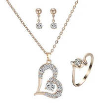 Heart Pendant Rhinestone Jewelry Set - €2,82 EUR