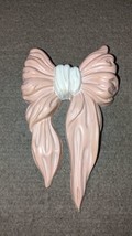 Vintage 1961 HOMCO Pink Ribbon Bow molded plastic Wall Decor 8x5” - £11.84 GBP