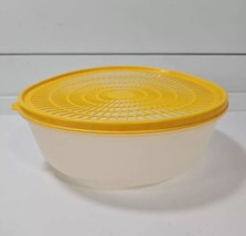Tupperware Colander Strainer Bowl 1835 With Flow Through Seal 3 Quart Ye... - £9.34 GBP