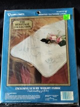 Vogart Embroidery Scarf Tablerunner  Stamped Linen Canvas Daffodils 8716... - £9.85 GBP