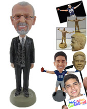 Personalized Bobblehead Father Of The Bride Wearing Classic Formal Wedding Attir - £66.39 GBP
