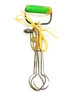 Vintage A&amp;J Hand Crank Egg Beater Mixer With Wooden Handle 10 1/2&quot; - €9,73 EUR