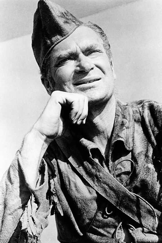 Primary image for Buddy Ebsen s Sergeant Hunk Marriner in Northwest Passage 24x18 Poster