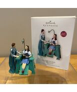 Hallmark Emerald City Style The Wizard of Oz Christmas Ornament QXI4131 ... - $367.33 MXN