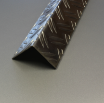 ALUMINUM DIAMOND PLATE CORNER WALL GUARDS ANGLE EDGE 2&quot; x 2&quot; x 48&quot; 0500107 - $24.45