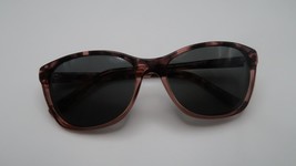 DKNY Sunglasses 56-17-140 Needs New Lenses - £7.91 GBP