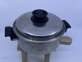Vintage Royal Queen 2 Quart 3 Ply Stainless Steel Sauce Pan w/ Lid High Quality - £27.09 GBP