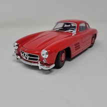 Welly #24064 Red Mercedes Benz 300SL Gull Wing 1:24 Die Cast *Damage* - £14.70 GBP