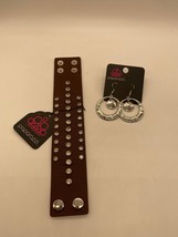 NWT Paparazzi Brown Blingy Band Bracelet & Silver Tone Earrings - $9.90