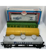 LOT OF 4 VINTAGE BACHMANN HO SCALE TRAIN ~ 2x Box Car 2x Tanker  Nice Co... - $45.64 CAD