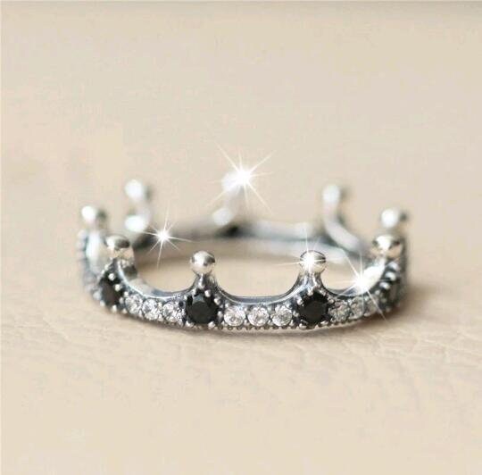 2018 Autumn Release Sterling Silver Enchanted Crown Ring With Crystal & CZ Ring