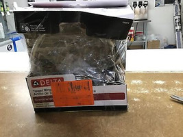 *open/damaged box* Delta Greenwich Collection towel ring -chrome - $11.50