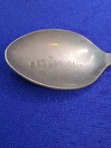 Vtg Souvenir Silver Tone Spoon Canada Quebec Que - Maple Leaf Made in Japan 4.5” - £11.08 GBP