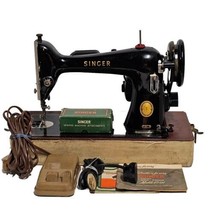 VTG 1954 Singer 15-91 Electric Sewing Machine w/Attachments Zigzagger &amp; ... - $261.79