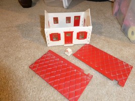 Vintage 1950s O Scale Plasticville Cape Cod House Building Red White - £14.07 GBP
