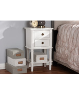 Gilbert Country White Finished 2-Drawer Nightstand - $3,954.10 MXN